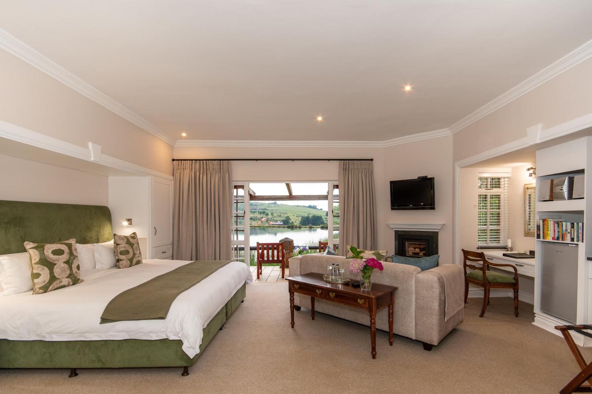 Walkersons Hotel & Spa Dullstroom Exterior photo