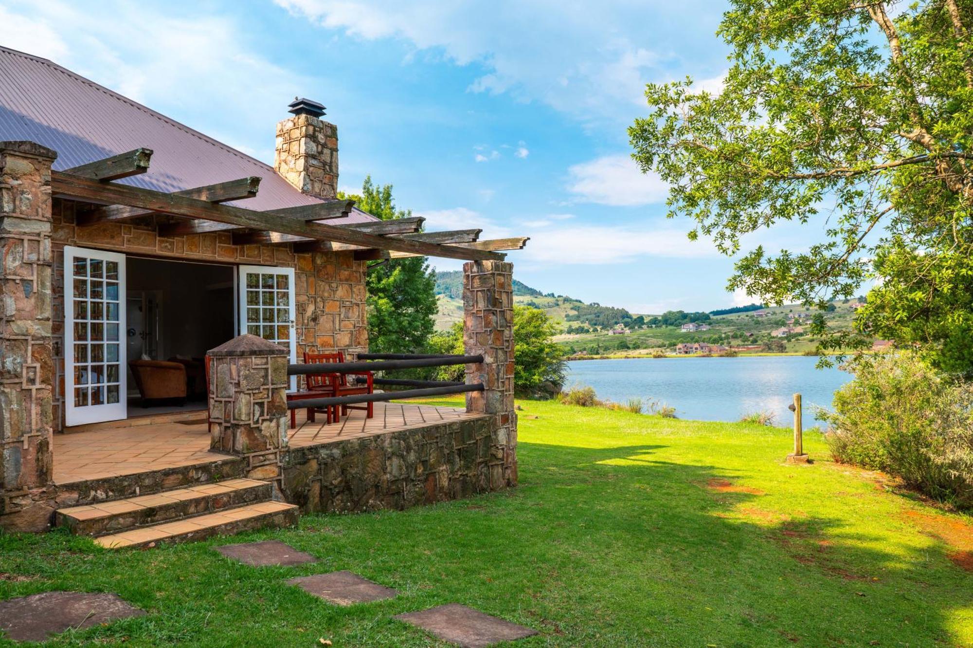 Walkersons Hotel & Spa Dullstroom Exterior photo